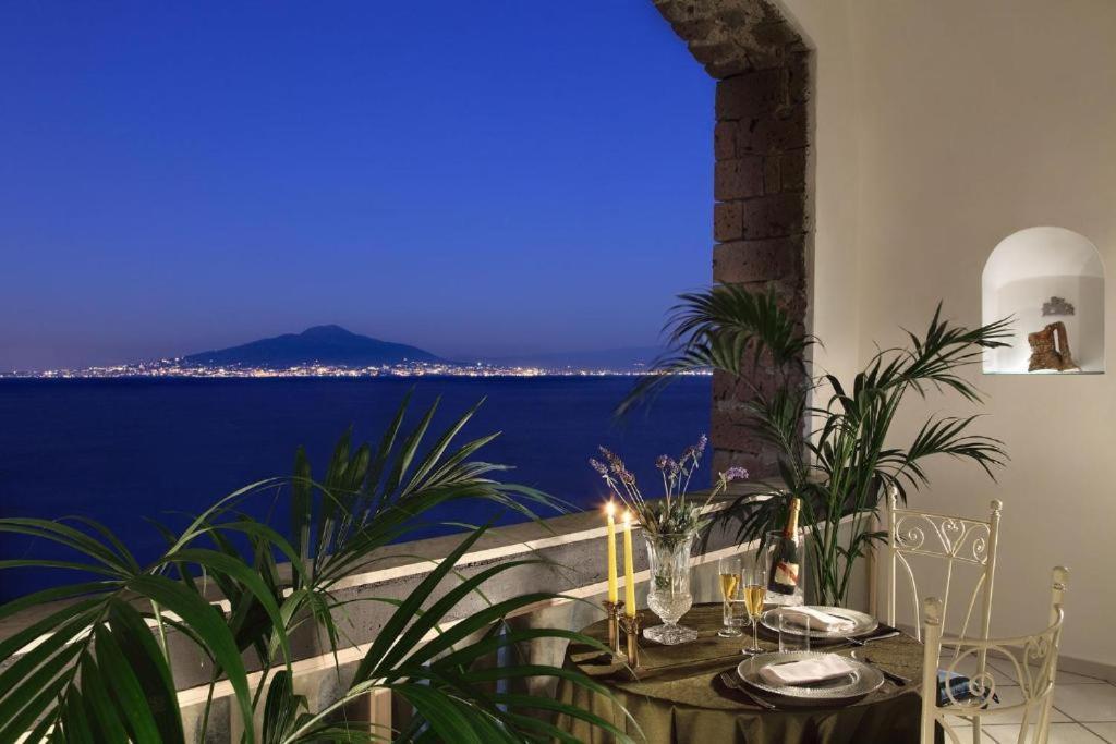 Villa La Terrazza Suites Sorrento Exterior photo